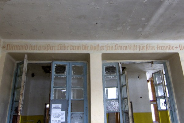 Inschrift im Gebetsraum