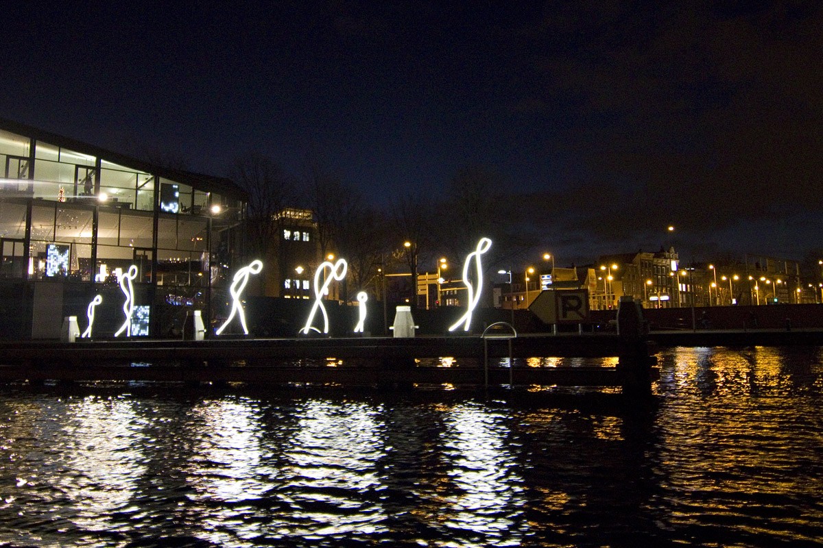 Lichtfiguren am Pier